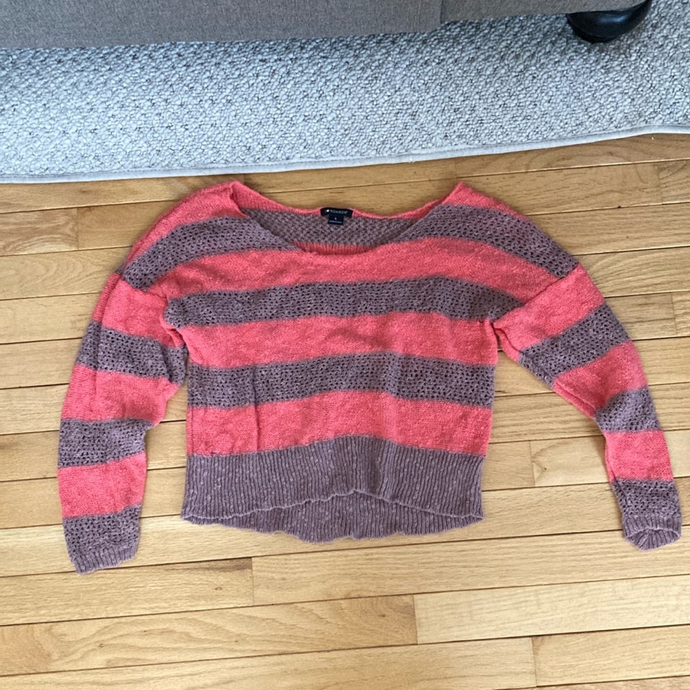 Y2K Cropped Sweater
